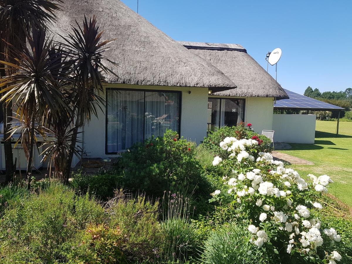 12 On Vaal Drive Guesthouse Вандербейлпарк Екстериор снимка