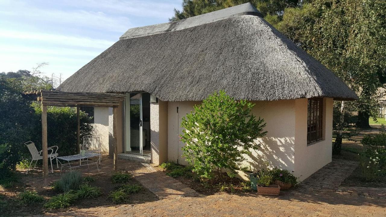 12 On Vaal Drive Guesthouse Вандербейлпарк Екстериор снимка